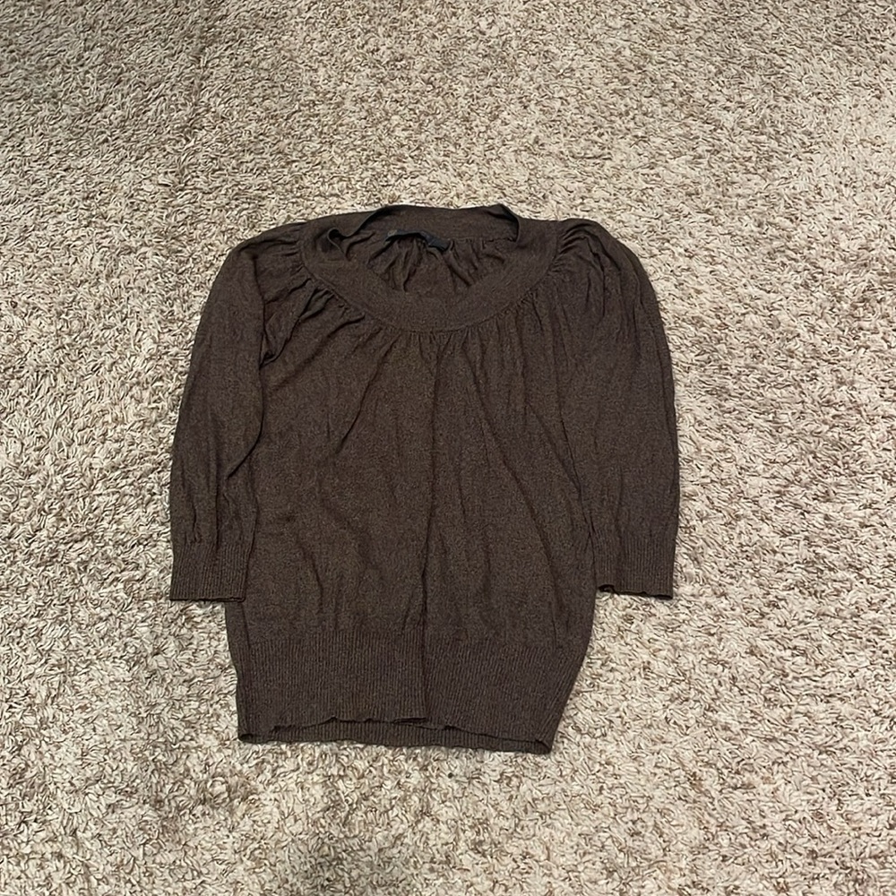 Light weight brown/black top